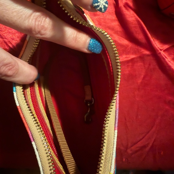 Dooney & Bourke Art Deco Hobo Bag - Picture 3 of 6